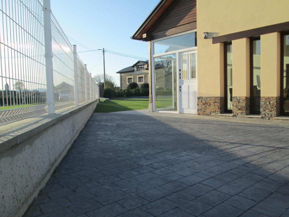 Apartamentos Fonte Villar Navia Εξωτερικό φωτογραφία