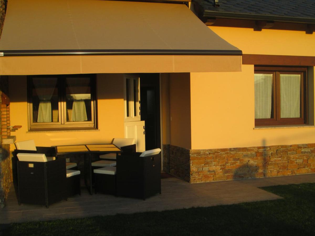 Apartamentos Fonte Villar Navia Εξωτερικό φωτογραφία